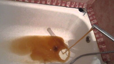 За ржавую воду из крана намерены оштрафовать монополиста в Костанае