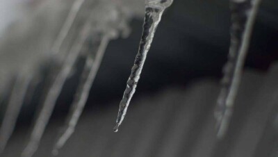 Директора КСК оштрафовали за сосульку, которая упала на подростка в Павлодаре