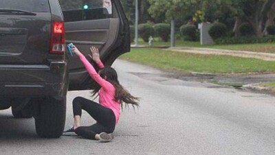 18-летняя девушка погибла, выпав из авто во время полицейской погони в Семее