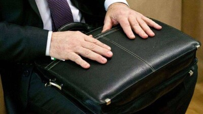 Акима сельского округа ВКО наказали за попытку остановить выселение врачебной амбулатории