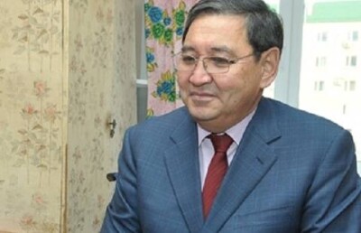 Телефонные расходы замакима ЗКО оплачивало коммунальное предприятие