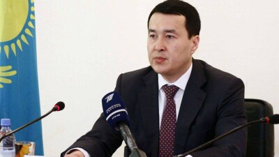 Министром финансов назначен помощник Президента Алихан Смаилов