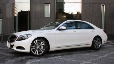 Госучреждения возобновили массовые закупки импортных люксовых автомобилей