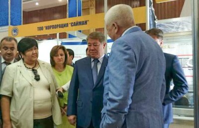 Есимов предложил алматинскому бизнесу погромче похлопать самому себе