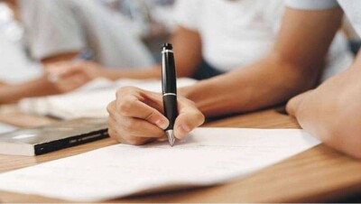 Астанчан приглашают проверить свою грамотность на конкурсе "Қазақша диктант"