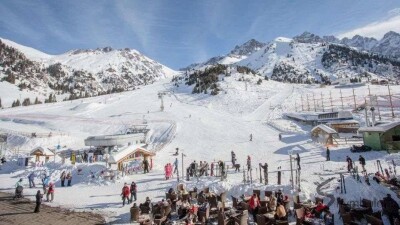 Горнолыжный сезон открылся на Шымбулаке