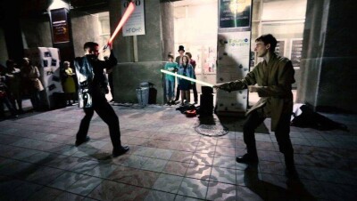 Французская Федерация фехтования признала поединки на световых мечах официальным спортом