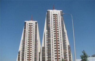 Полиция расследует гибель девушки, выпавшей с 22-го этажа столичного ЖК "Байконур" 