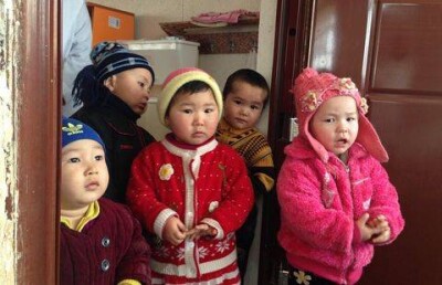 Что можно купить на детские пособия в Центральной Азии?