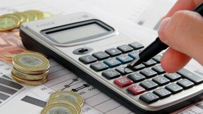 Назарбаев предложил главе ЕАБР выдавать больше кредитов в тенге