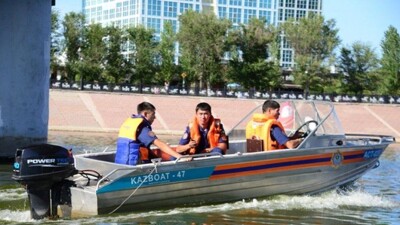 Для дежурства на пляжах Астаны привлекли спасателей из регионов