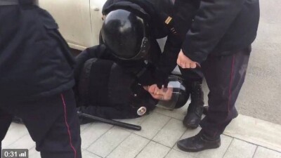 Первое уголовное дело возбудили после акции протеста в Москве