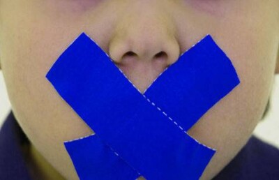 В актюбинском детском саду малышам заклеивали рты скотчем - родители