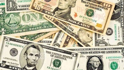 Доллар на KASE подорожал ещё на 6 тенге