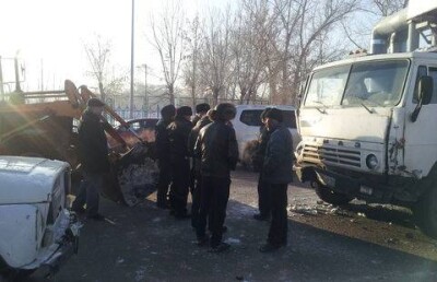 Массовое ДТП с участием крупной техники произошло в Караганде