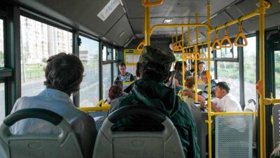 Родителям детей-инвалидов в Астане дали право на бесплатный проезд в автобусах