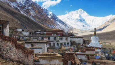 Базовый лагерь Эвереста закрыли для туристов из-за мусора