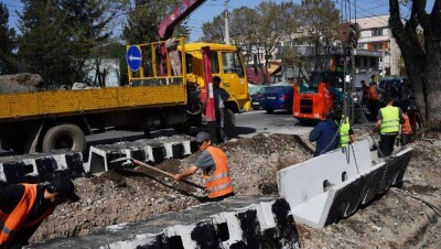 Почти 600 дворов отремонтируют и благоустроят в Алматы этим летом