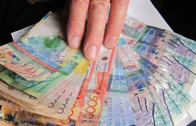 32 миллиона тенге выплатит чиновник-взяточник из Атырау