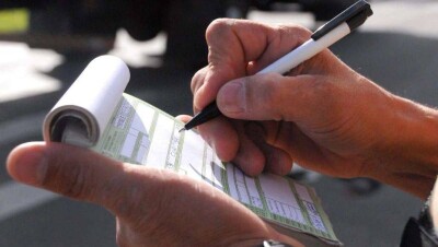 МВД предложило не штрафовать иностранцев за проживание в Казахстане без регистрации до трёх дней
