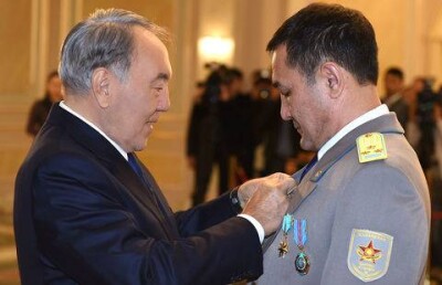 Космонавту Айдыну Аимбетову присвоено звание "Халық қаһарманы"