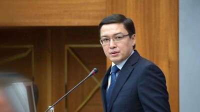 Нацбанк предложил разрешить имеющим жильё казахстанцам участвовать в программе "7-20-25"
