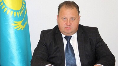 Аким Павлодарского района рассказал о даче с сакурой и домике под Москвой