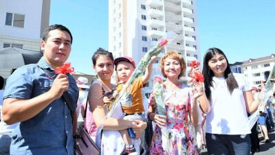 В Талдыкоргане 230 семей получили ключи от квартир в День столицы