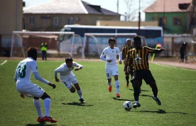 "Кайрат" одержал первую победу в чемпионате Казахстана по футболу