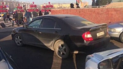 Полицейские оштрафовали водителя, устроившего затор у вокзала Астаны