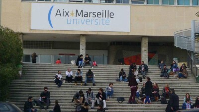 65 казахстанцев получили сертификаты на обучение во Франции по программе "Абай-Верн"