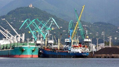 Представители "КазТрансОйл" вылетели в Батуми, чтобы уладить конфликт в морском порту