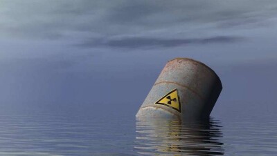 Учёные создали микророботов, очищающих воду от радиоактивных отходов