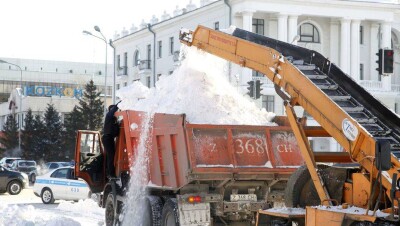 На уборку снега этой зимой акимат Астаны выделил почти 14 млрд тенге