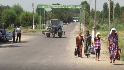 Родители подозреваемого в изнасиловании ребёнка в ЮКО спешно уехали из села