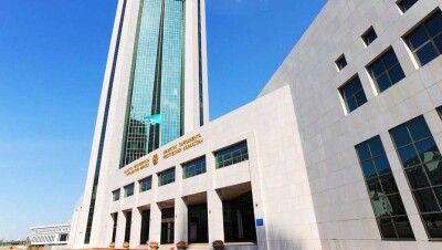 Мажилис одобрил поправки, которые закрепляют особые полномочия президента в период ЧП