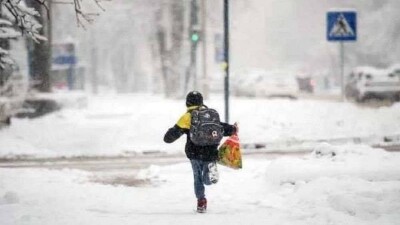 В Нур-Султане отменили занятия ученикам 0-9 классов второй смены