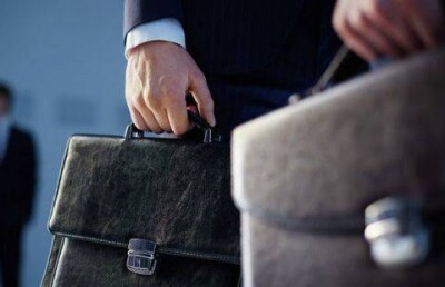 Эксперт по госслужбе о Туракельдиеве: такое поведение в семье чиновников недопустимо