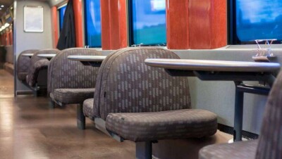 Пассажирам поездов разрешили свободно передвигаться и посещать вагоны-рестораны