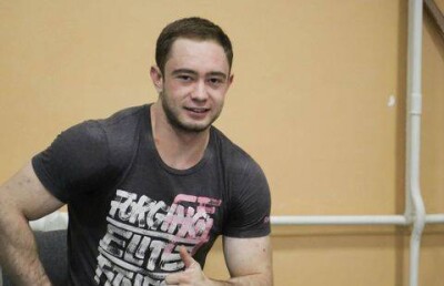 Казахстанский штангист Денис Уланов стал чемпионом Азии