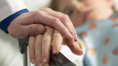 Двухлетний малыш умер от отравления уксусом в Алматинской области