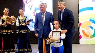 Казахстанских параолимпийцев чествовали в Астане