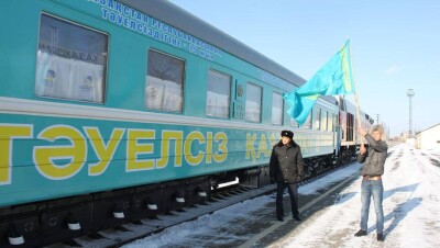 Поезд "Тәуелсіз Қазақстан" встретили в Усть-Каменогорске традиционным шашу