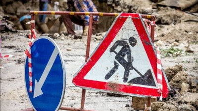 Жители Уральска отремонтировали дорогу за собственный счёт