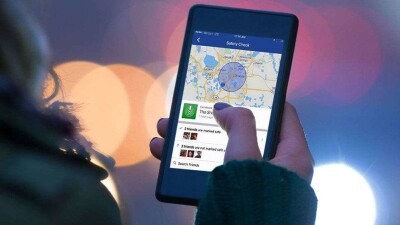Пользователи Facebook смогут отправлять деньги жертвам стихии и терактов