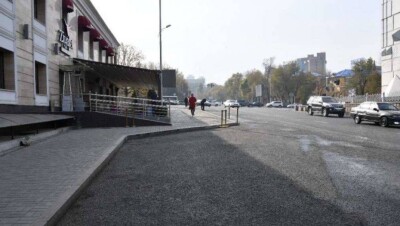 Байбек поручил расширить пешеходную зону по улице Желтоксан