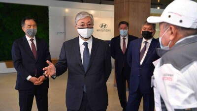 Токаев: Нужно дать возможность всем достойным предпринимателям войти на наш рынок и свободно работать