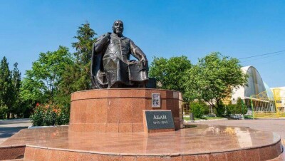 "Абай – рухани реформатор" атты президент мақаласындағы 6 өзекті ой