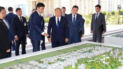 Нурсултану Назарбаеву представили план дальнейшего развития Шымкента