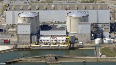 Реактор старейшей АЭС Франции прекратил работу